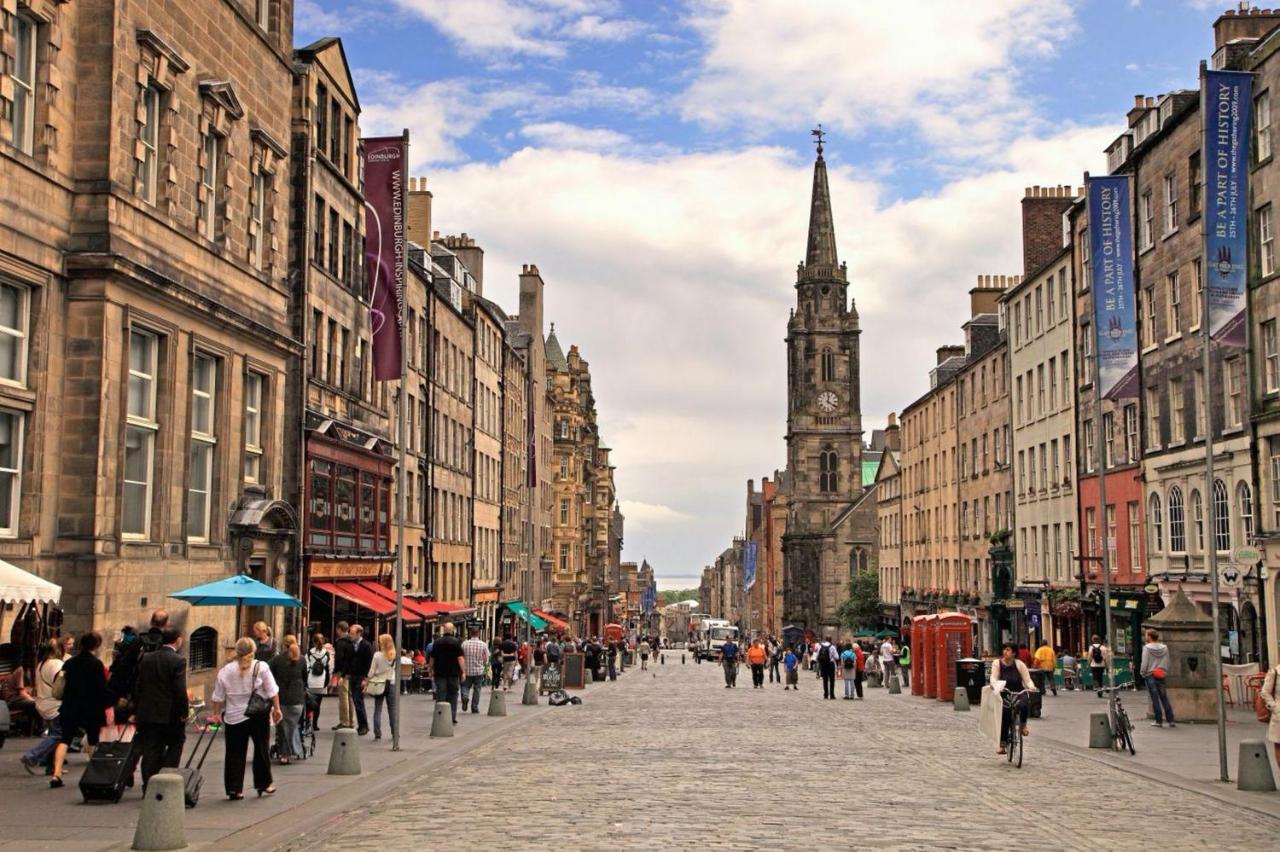 Cozy Apartment Beside Edinburgh Castle!!! Exterior foto